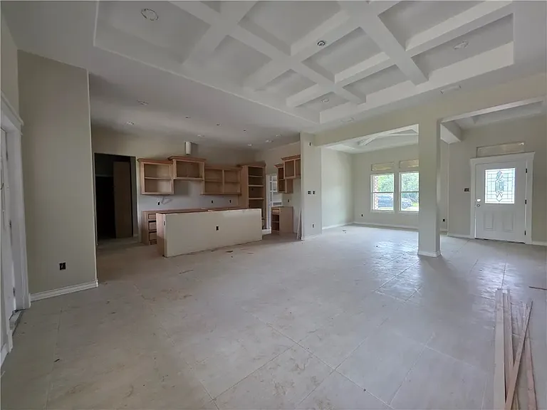 13602 River Forest Dr — Photo 3