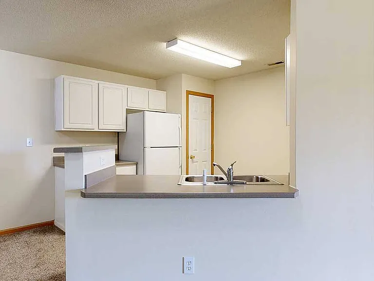 Northbrook Apartments — Photo 154