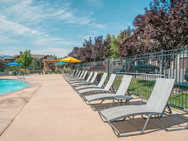 Aldara Apartments — Photo 27