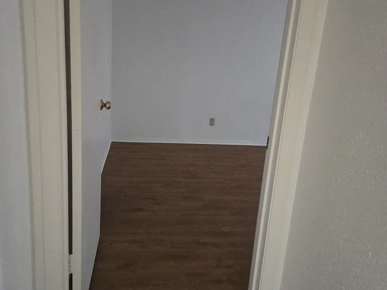 7520 Highmont St — Photo 12