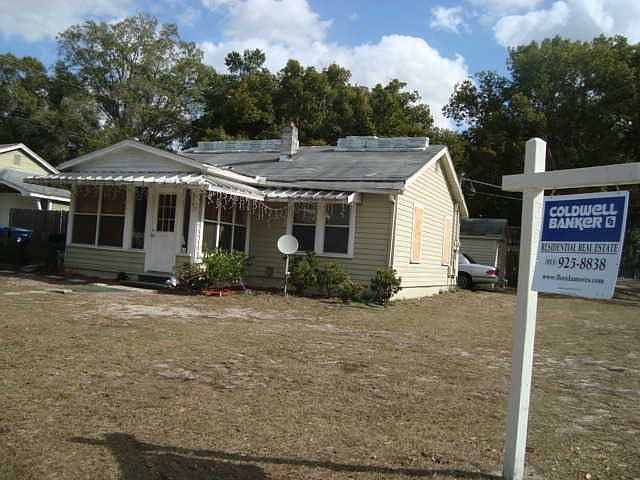 1st image of 8701 N Dexter Ave