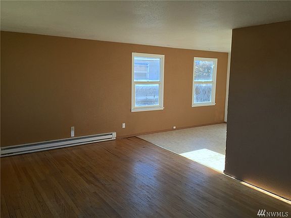 4th image of 120 W Northshore Dr