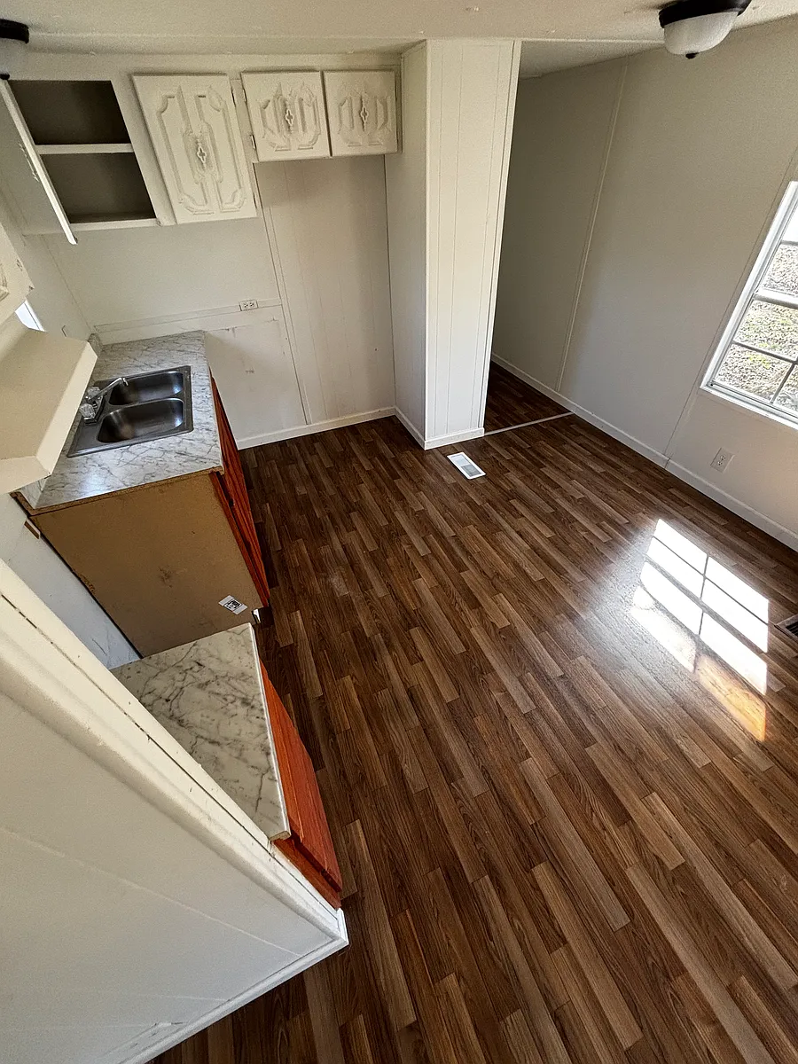 Building Photo - 111 Corman Cir