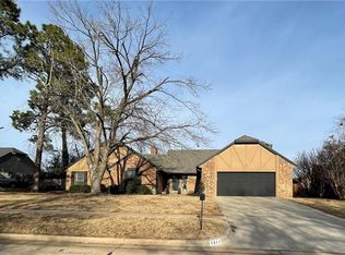 1911 Riverside Dr, Norman, OK 73072