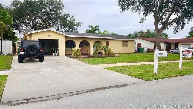 1st image of 10421 SW 50th St