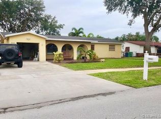 10421 SW 50th St, Fort Lauderdale, FL 33328