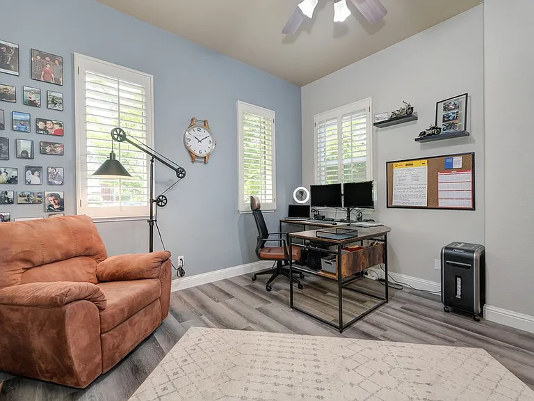 7029 Pembroke Way — Photo 48
