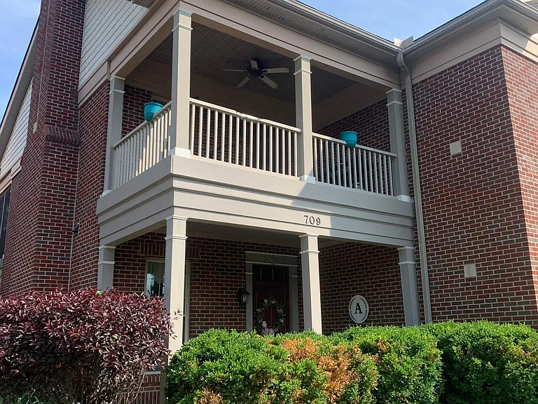 711 Middleton Way — Photo 34