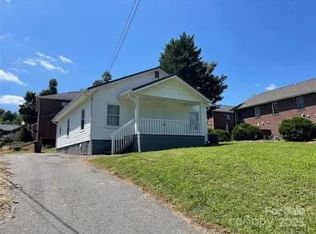 184 Monfredo St, Rutherfordton, NC 28139