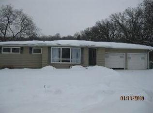 1905 10th St NE, Rochester, MN 55906