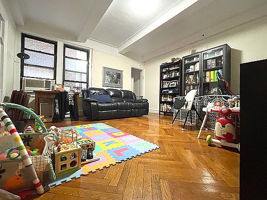 4th image of 145 96th St #10C