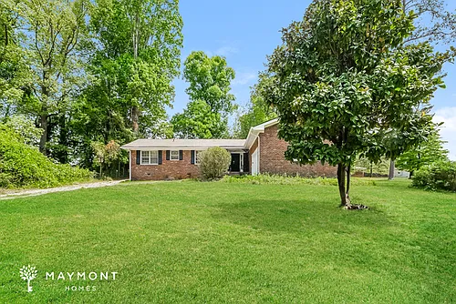 4136 Moore Rd Photo 1