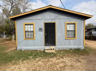 1156 Espejo Molina Rd, Laredo, TX 78046