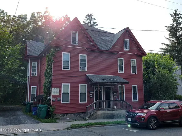 175-177 Prospect Dr, East Stroudsburg, PA 18301