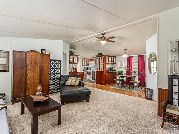 5th image of 49251 W Mayer Blvd