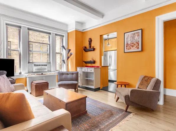 588 West End Avenue 16D image 2 of 11