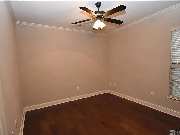 14142 Watercrest Ln — Photo 18
