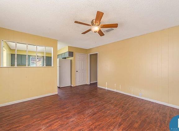 4th image of 3315 1st St
