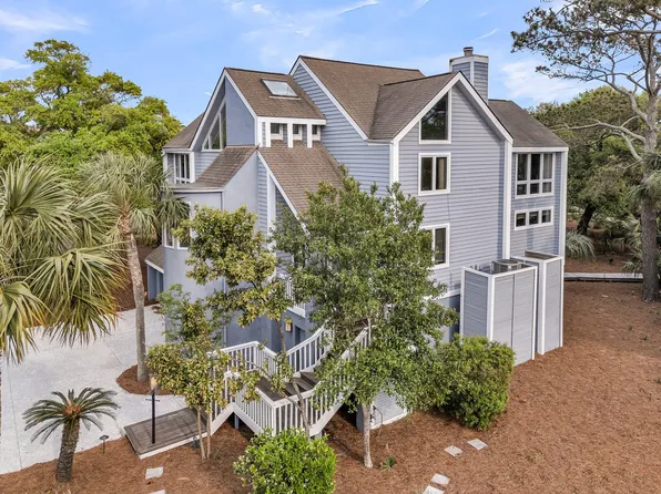 3635 Pompano Ct, Johns Island, SC 29455