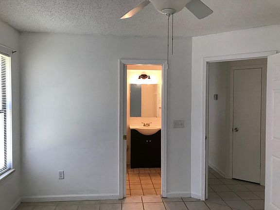 bedroom1