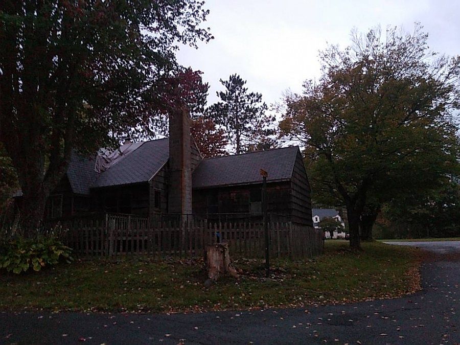 2nd image of 39 Wilsey Ave