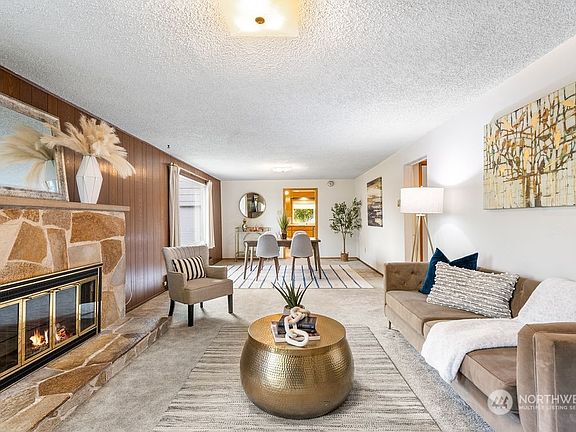 4th image of 9720 15th Avenue E