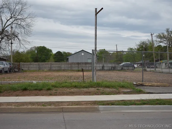 301 N Cedar Ave, Tahlequah, OK 74464