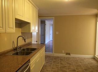 917 County Line Rd #A, Bryn Mawr, PA 19010