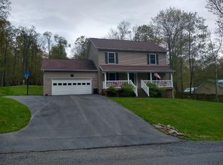 4757 Mount Carmel Dr, Windber, PA 15963