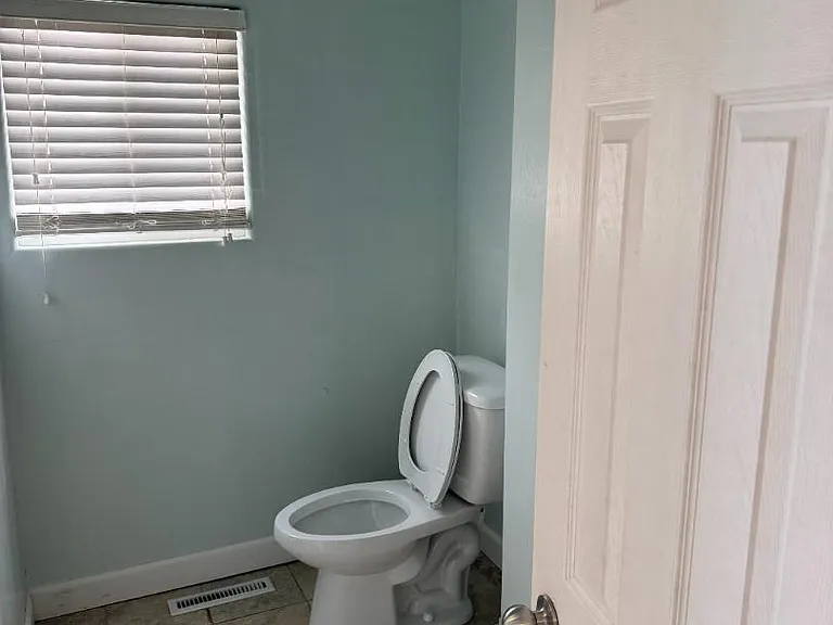 Unit Photo
