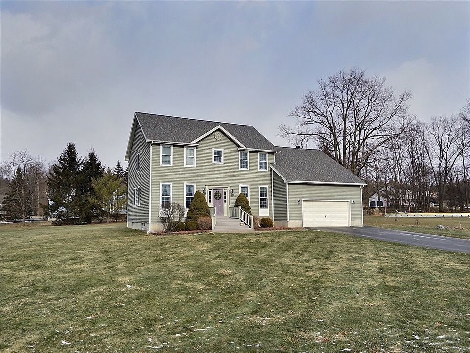1st image of 26 Rosina Dr
