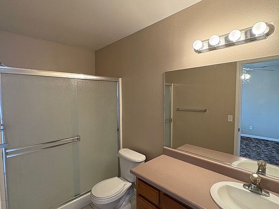 4th image of 3648-50 E Mineral King Ave #3648