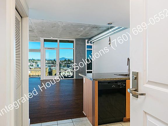 2nd image of 1080 Park Blvd Unit 1113