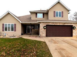 109 Brett Ct, Manhattan, IL 60442