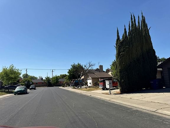 5th image of 1324 Conrad Way