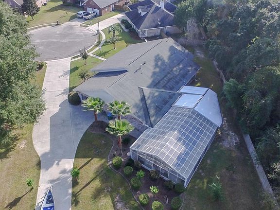 5th image of 10 Southern Oaks Ln