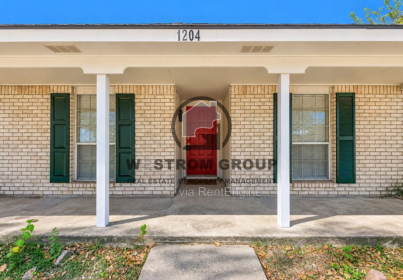 3 bed, 2.0 bath, 1601 sqft, $2,145 — Photo 4