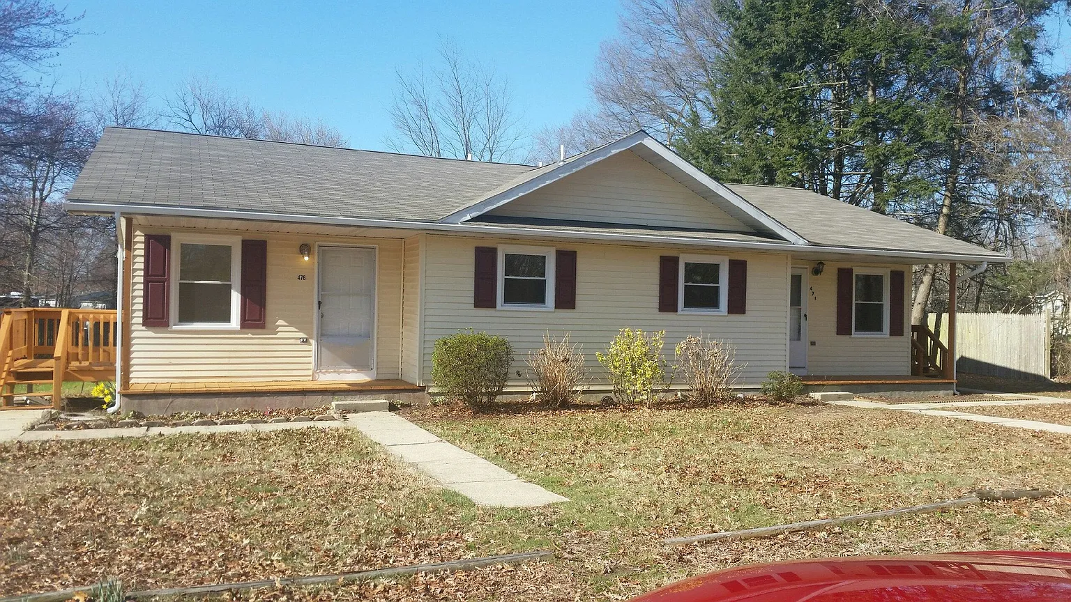 476 Bonnett St photo 1