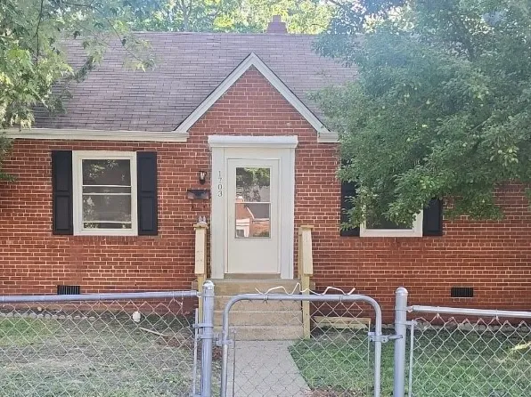 (undisclosed Address), Richmond, VA 23224