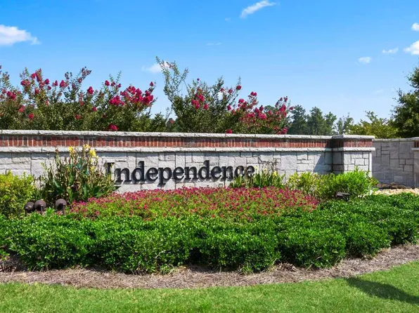 567 Silvermoon Dr, Loganville, GA 30052