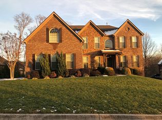 12606 Settlers Cove Ln, Knoxville, TN 37922