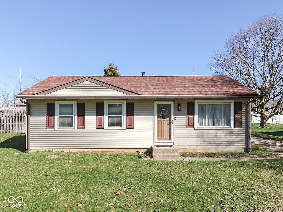 1st image of 712 E Greenview Dr