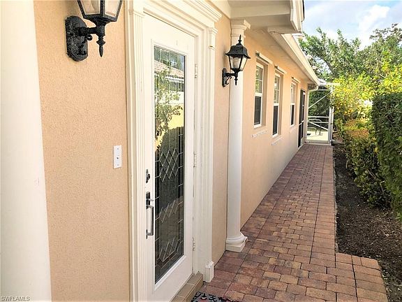 3rd image of 15370 Queen Angel Way