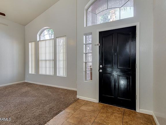 4th image of 1249 W Islandia Dr