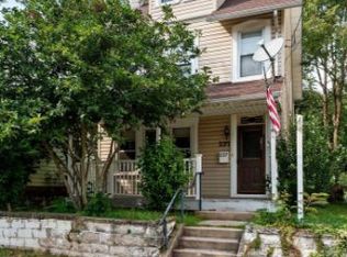 237 Bridge St, Spring City, PA 19475