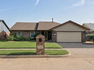 1341 Oswego Dr, Yukon, OK 73099