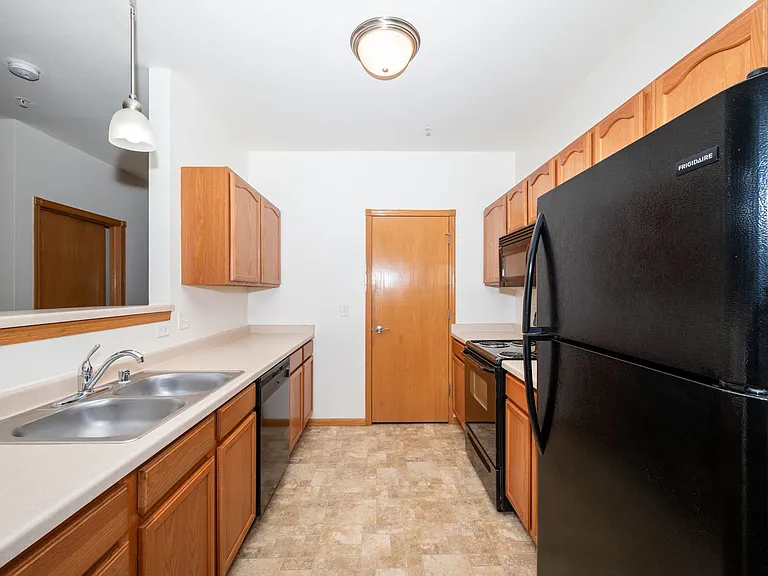 Stratford Place Luxury Apartments — Photo 39