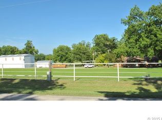 18907 S Pickett Rd, Mounds, OK 74047