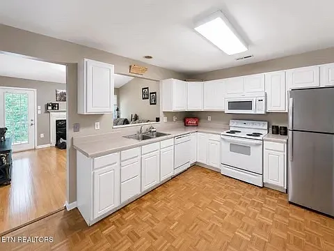 7512 Creek Song Ct — Photo 3