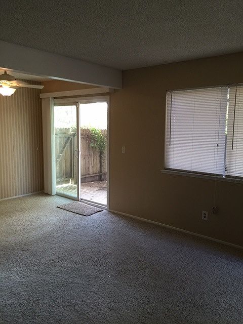 1st image of 4740 Greenholme Dr APT 2